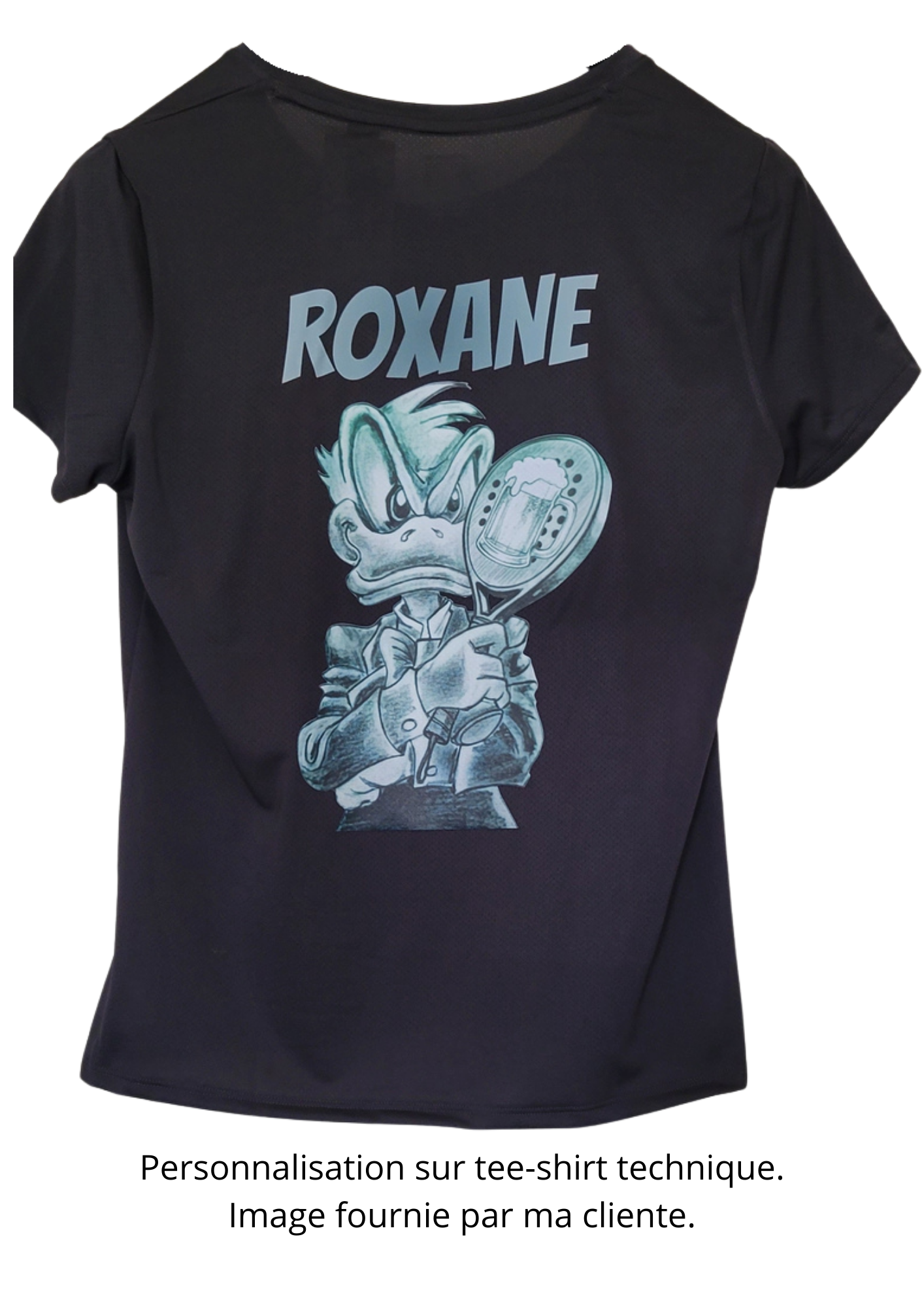 Personnalisation image et prénom sur tee-shirt technique.